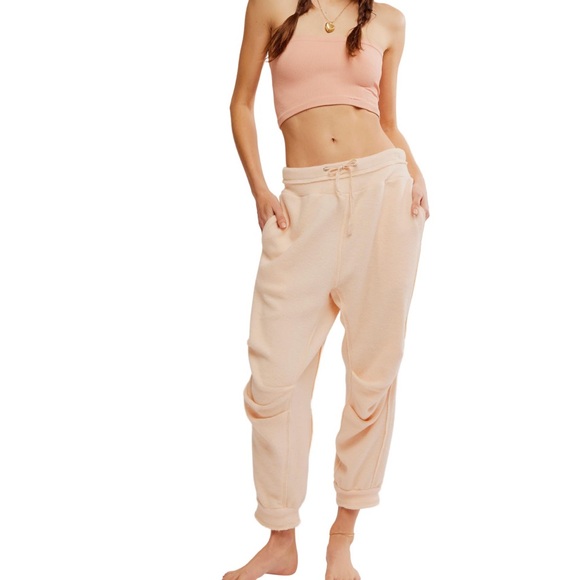 Free People “Day Off” Fleece Joggers NWOT - Picture 3 of 7